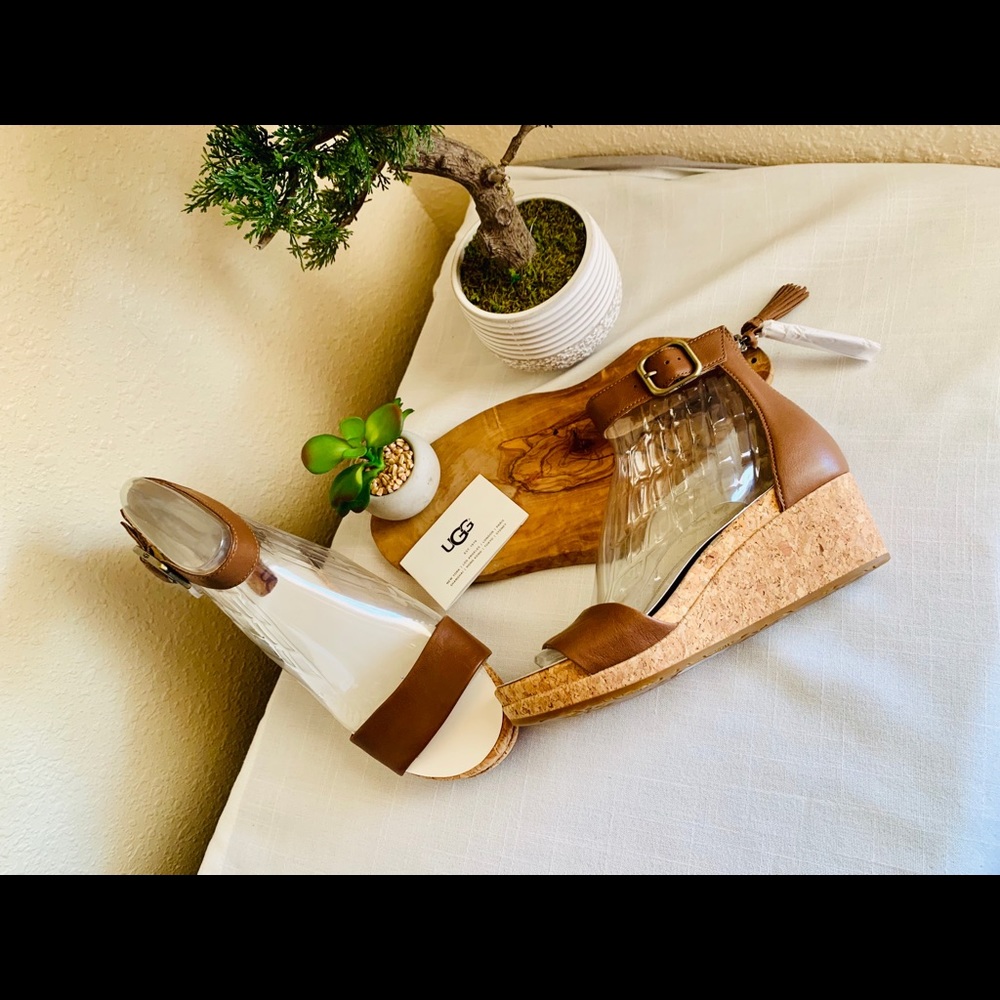 women’s wedges NWT